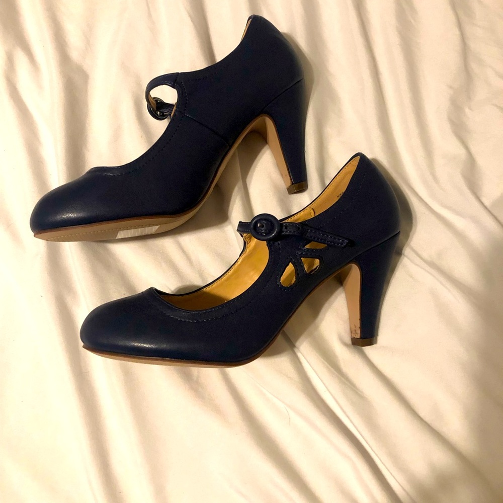 Vintage Style Heel
